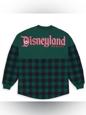Disneyland Christmas Spirit Jersey 🎄✨ – Size XS (NWOT, Excellent Condition)